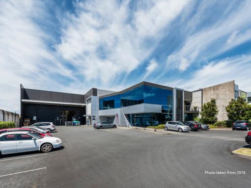 8 Arrenway Drive, Rosedale