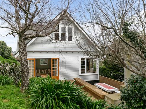 118 Overtoun Terrace, Hataitai