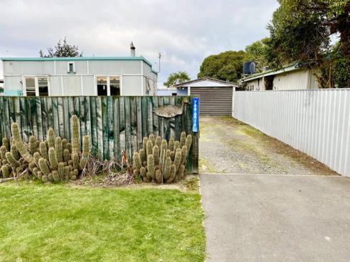 42 Pacific Drive, Southbridge