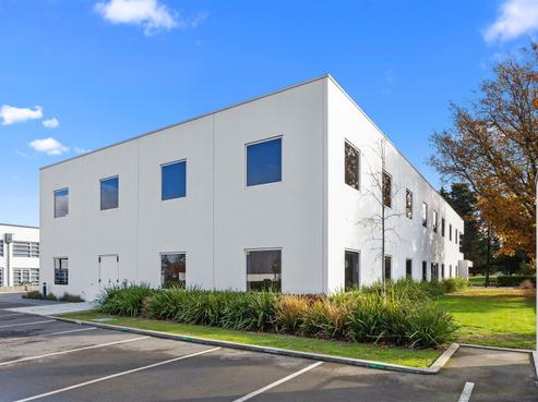 17 Sir Gil Simpson Drive, Burnside