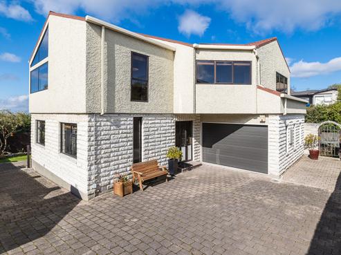 23 Napier Street, Belleknowes