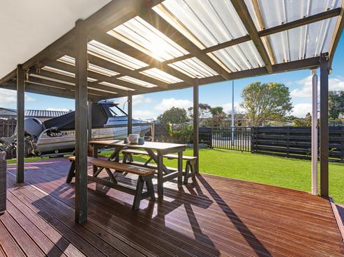 77 Hamilton Drive, Waiuku