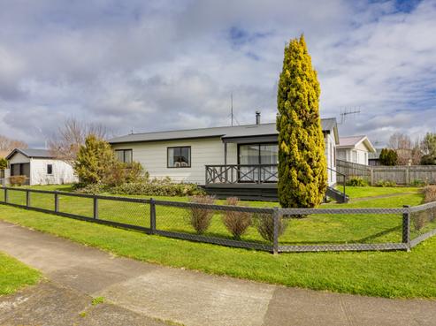 14 Svenson Road, Waipukurau and Surrounds