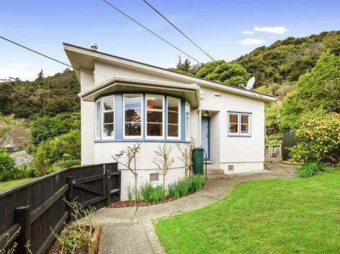 84 Norton Park Grove, Waterloo