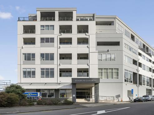 115/107 Thorndon Quay, Thorndon