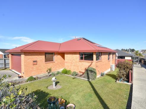 19 Dame Street, Waikouaiti