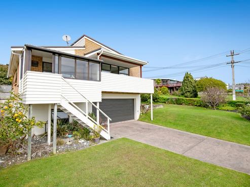 1/41 De Luen Avenue, Tindalls Beach