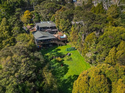 1/757 West Coast Road, Oratia