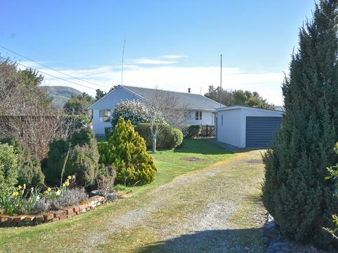 31 Stewart Street, Waikouaiti