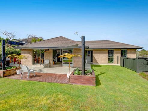 7 Parkdale Close, Snells Beach