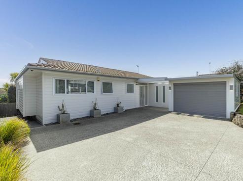 8 Downsview Road, Pakuranga Heights