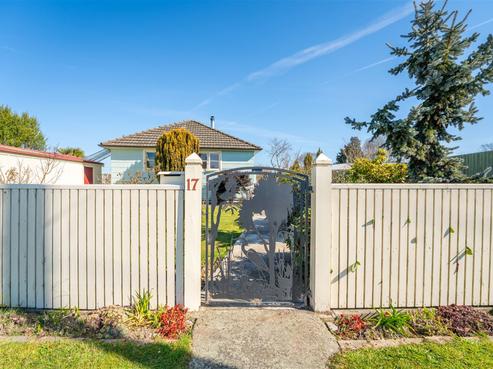 17 Neal Street, Temuka