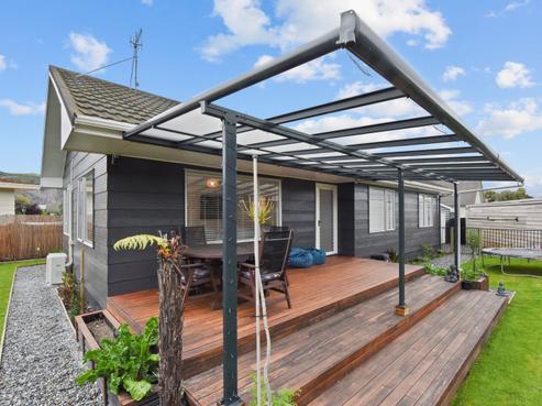 10 Dundas Street, The Wood