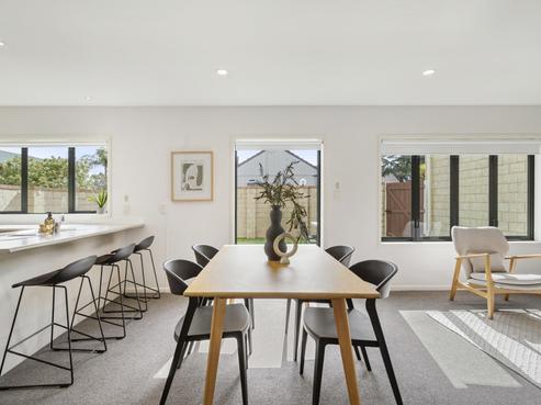 4/52 Taharoto Road, Takapuna
