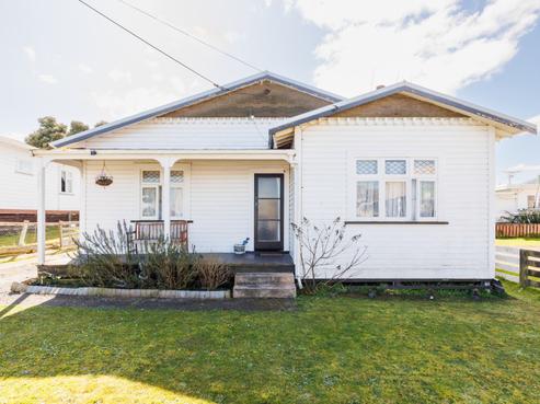 2 Willis Street, Marton