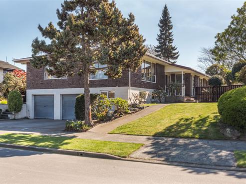 14 Camberwell Place, Avonhead