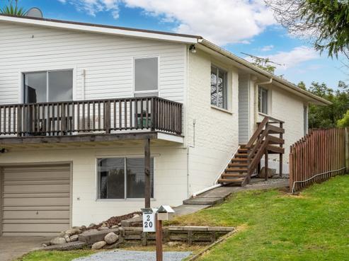 20 Dakota Grove, Totara Park