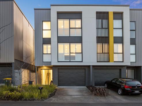 18 Charles Heaphy Lane, Stonefields