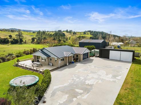 92 Maungakaramea Road, Mangapai and Surrounds