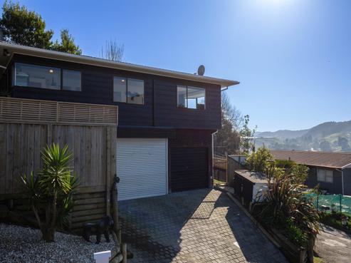 2/14 Jerningham Street, Enner Glynn