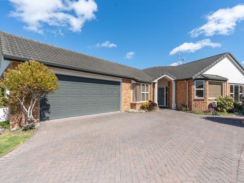 5 Ruby Court, Chartwell