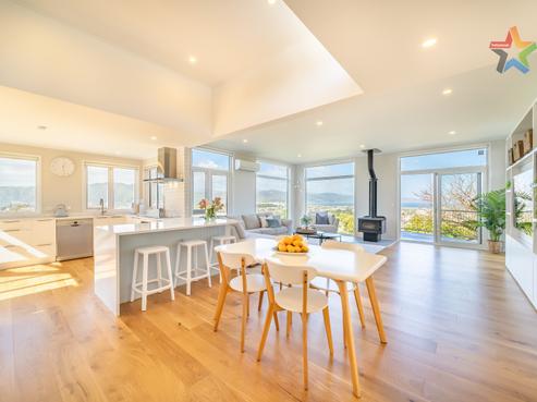 24 Magnolia Grove, Maungaraki