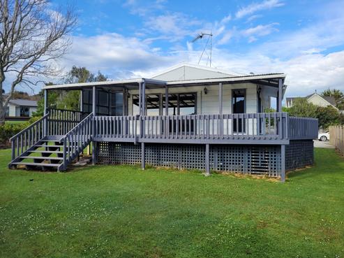223 Tony Avenue, Thames