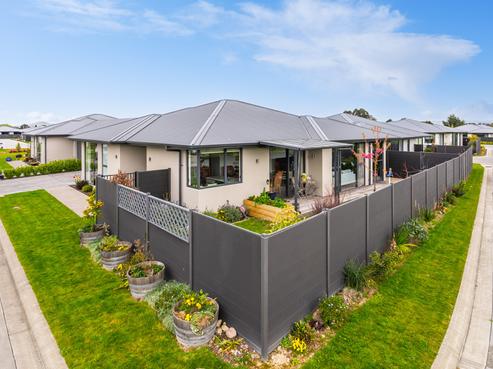 70 Driving Range Road, Solway