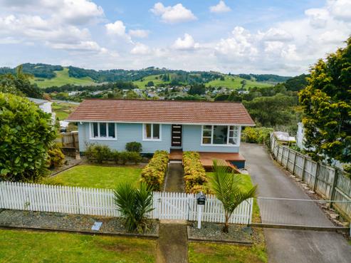 57 Ogle Crescent, Kamo