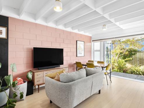 15/15 Mckinley Crescent, Brooklyn