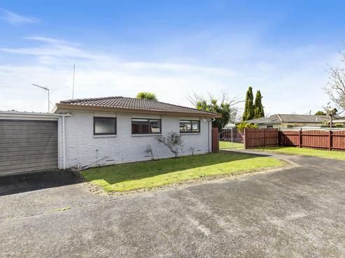 1/32 Cameron Street, Papakura
