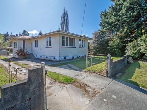 11 Puripuri Street, Taihape and Surrounds