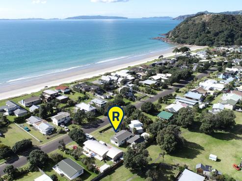 227 Kenwood Drive, Matarangi