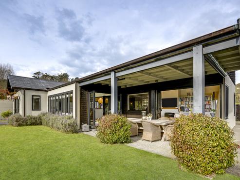 110 Black Barn Road, Havelock North