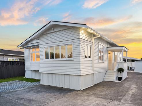 1601 Great North Road, Waterview