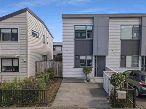 14 Tia Road, Flat Bush