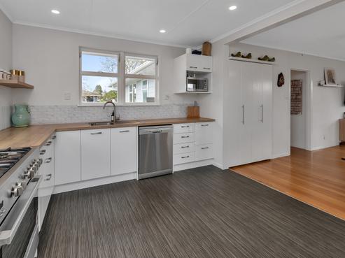 17 Meadow Park Crescent, Tikipunga
