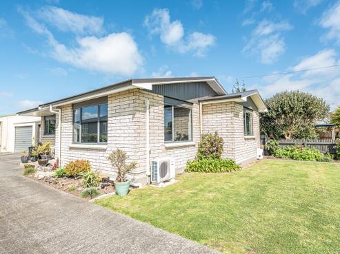 31 Oxford Road, Springvale