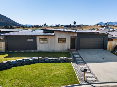 13 Teal Place, Lake Hawea