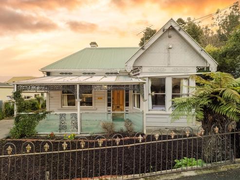 112 Glen Road, The Glen