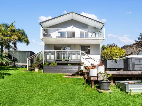 8 Carina Crescent, Torbay