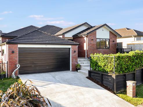 11 Blackwood Crescent, Glenview