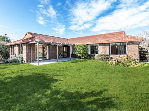14 Ben Nevis Drive, Broomfield
