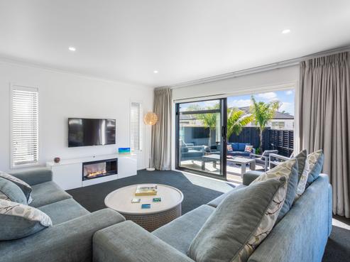 20 Lillian Place, Orewa