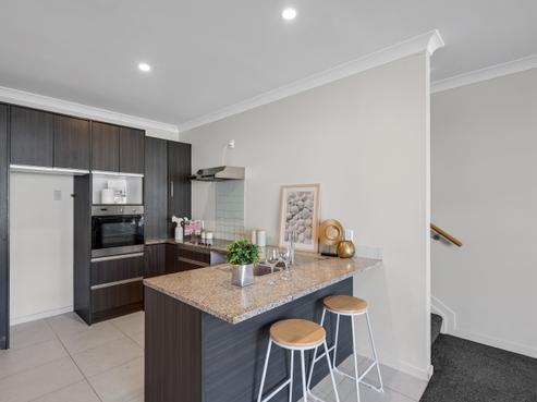 7/44 Carlos Drive, Flat Bush