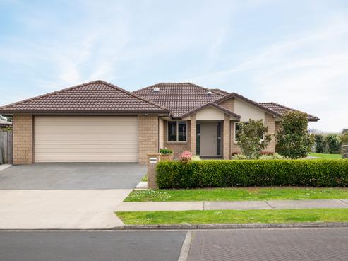 21 Hartford Terrace, Huntington