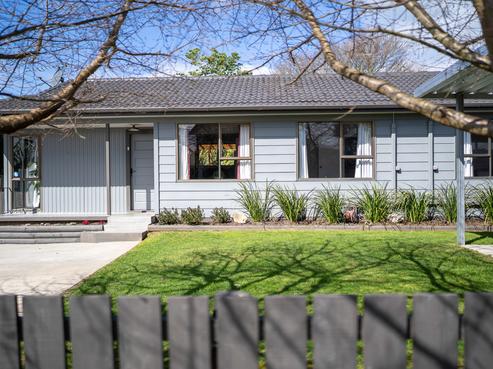 6 Sargeson Place, Leamington