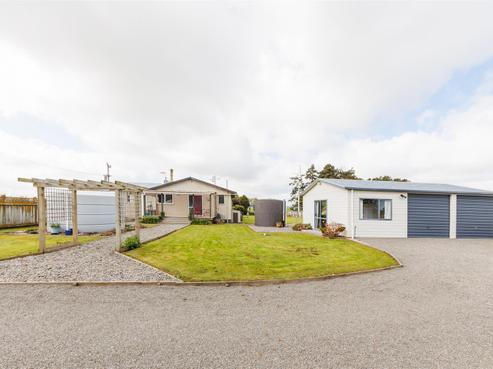 5 Ashby Lane, Bulls