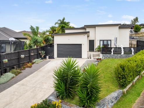 11 Arthur Carwen Place, Pukekohe