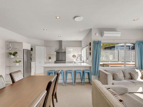 36 Tongariro Drive, Aotea